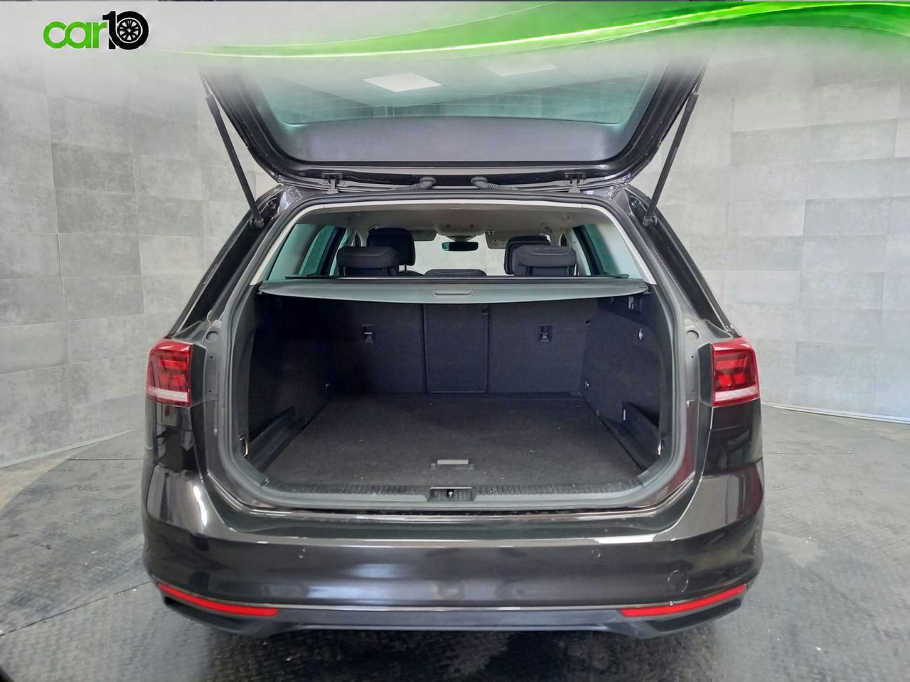 Volkswagen Passat Variant Executive 2.0 TDI 110kW DSG  - Foto 11