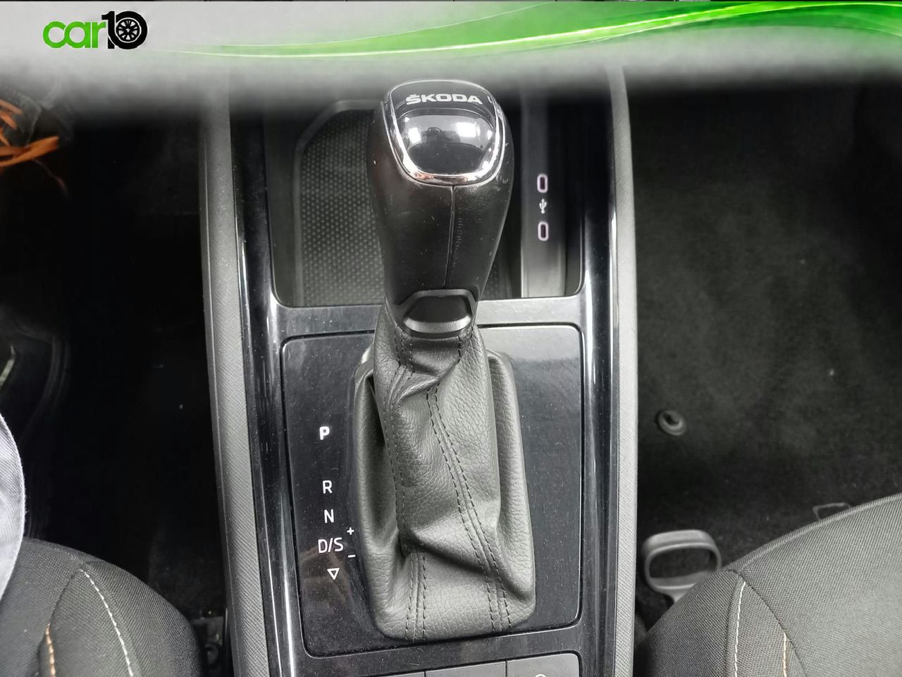 Skoda Kamiq 1.0 TSI 81kW (110CV) DSG Ambition  - Foto 17