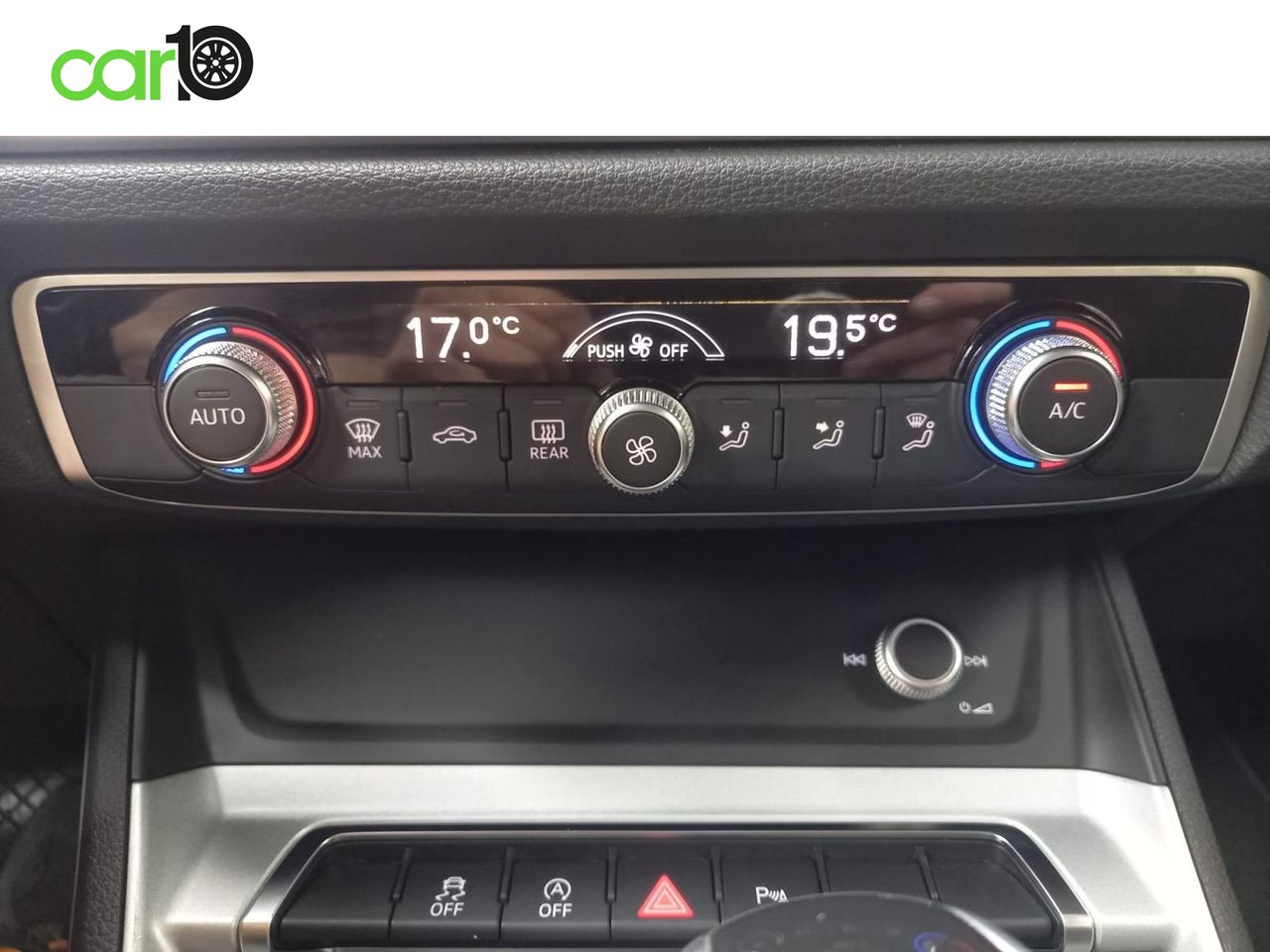 AUDI Q3 35 TDi Business Edition S tronic  - Foto 16