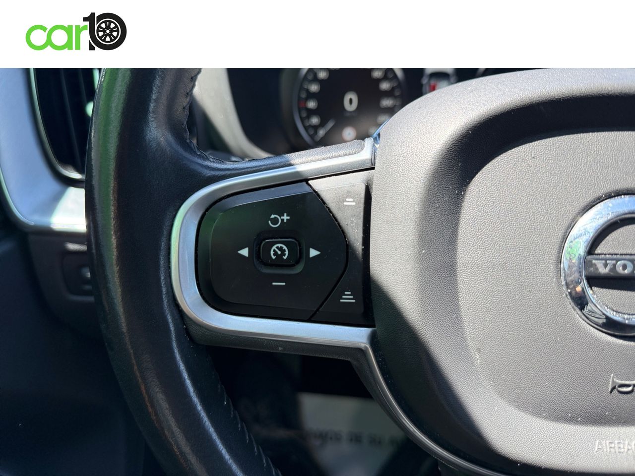 Volvo XC60 2.0 T8 AWD Momentum Auto  - Foto 18