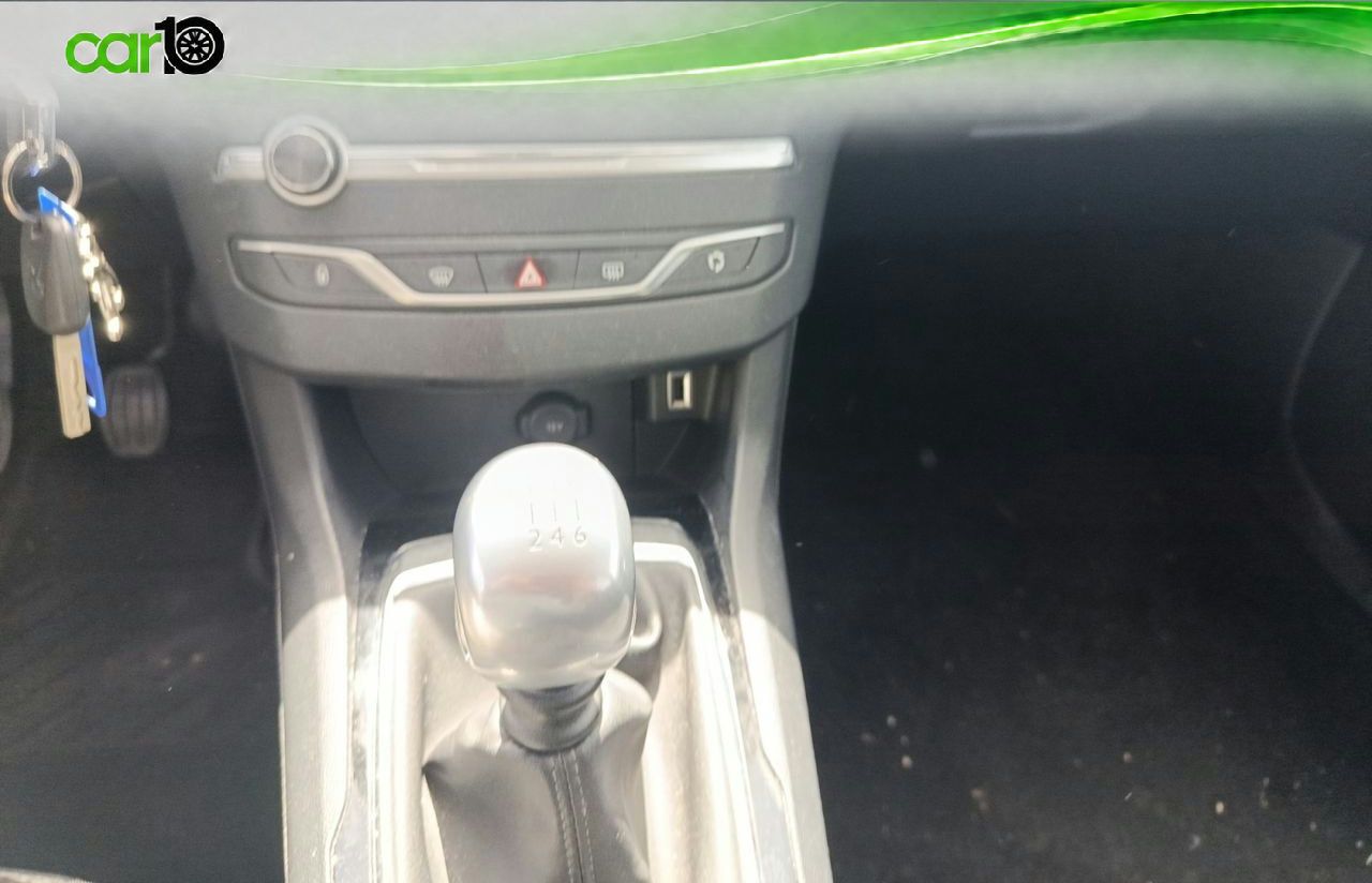 Peugeot 308 5p Tech Ed. 1.5 BlueHDi 96KW (130CV)  - Foto 19