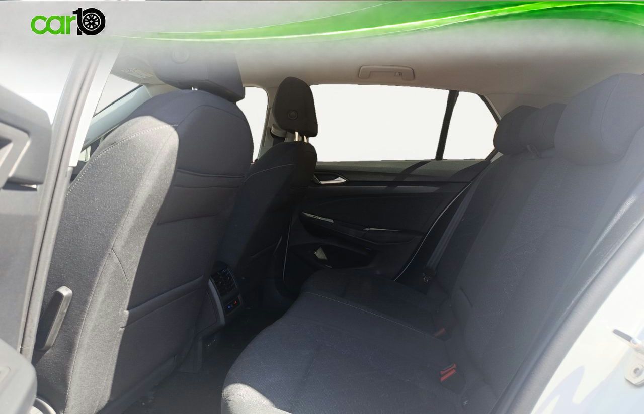 Volkswagen Golf Life 1.0 eTSI 81kW (110CV) DSG  - Foto 11