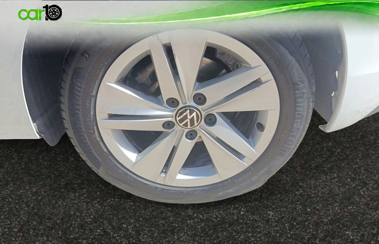 Volkswagen Golf Life 1.0 eTSI 81kW (110CV) DSG  - Foto 20