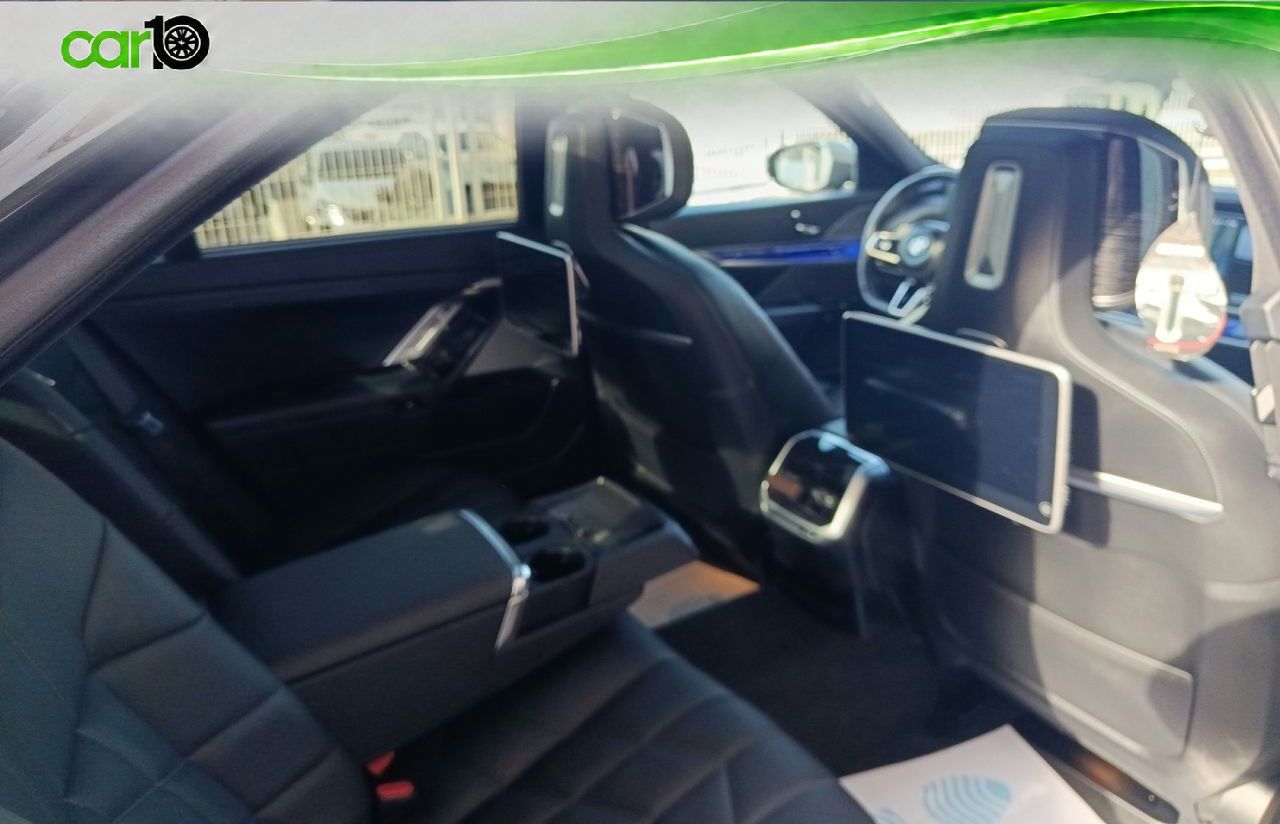 BMW Serie 7 740d xDrive  - Foto 18