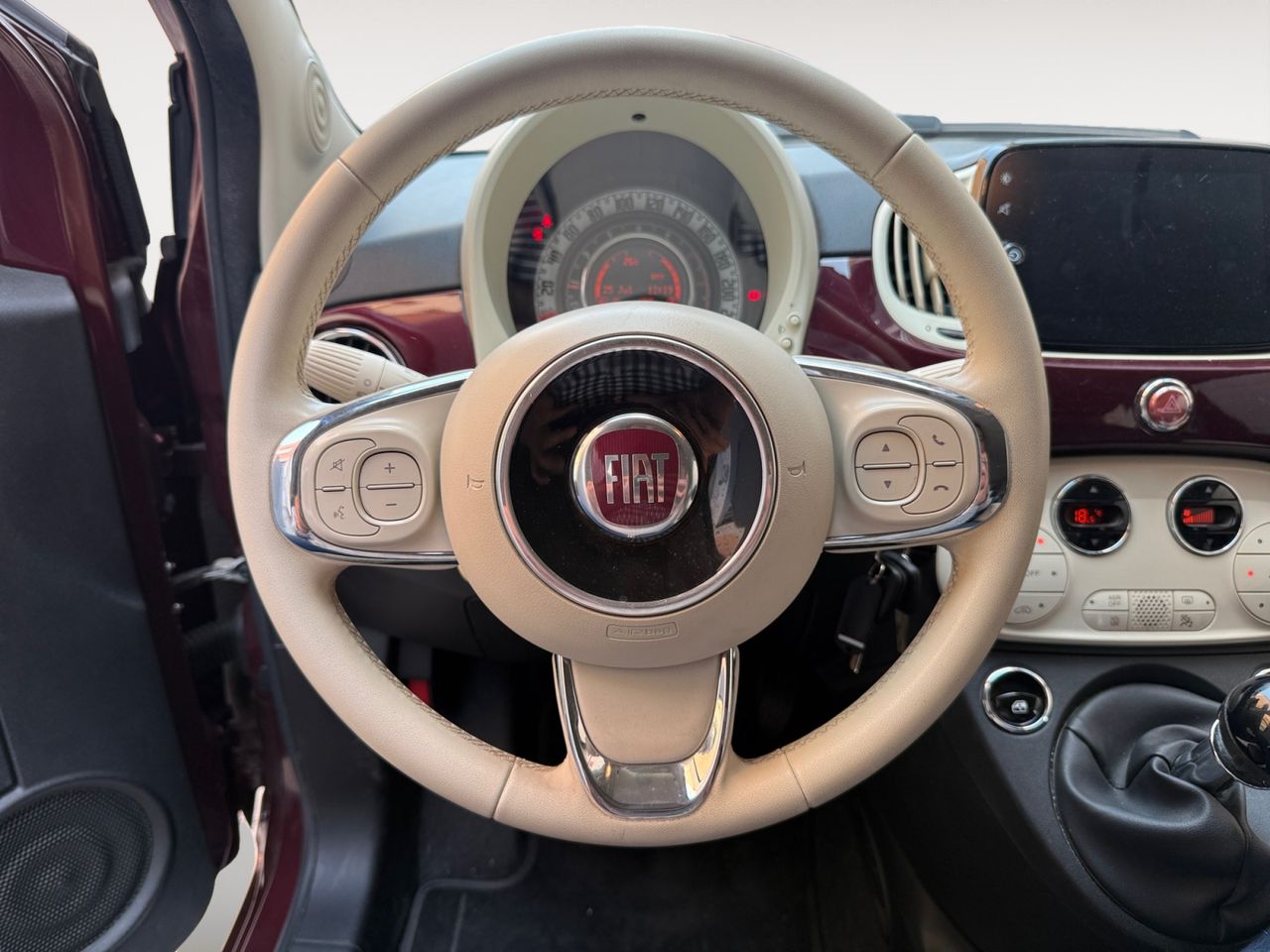 Fiat 500 Dolcevita 1.0 Hybrid 51KW (70 CV)  - Foto 11