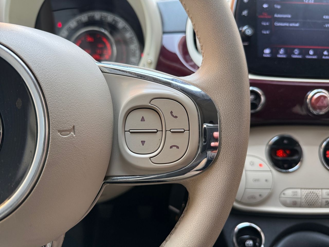 Fiat 500 Dolcevita 1.0 Hybrid 51KW (70 CV)  - Foto 14