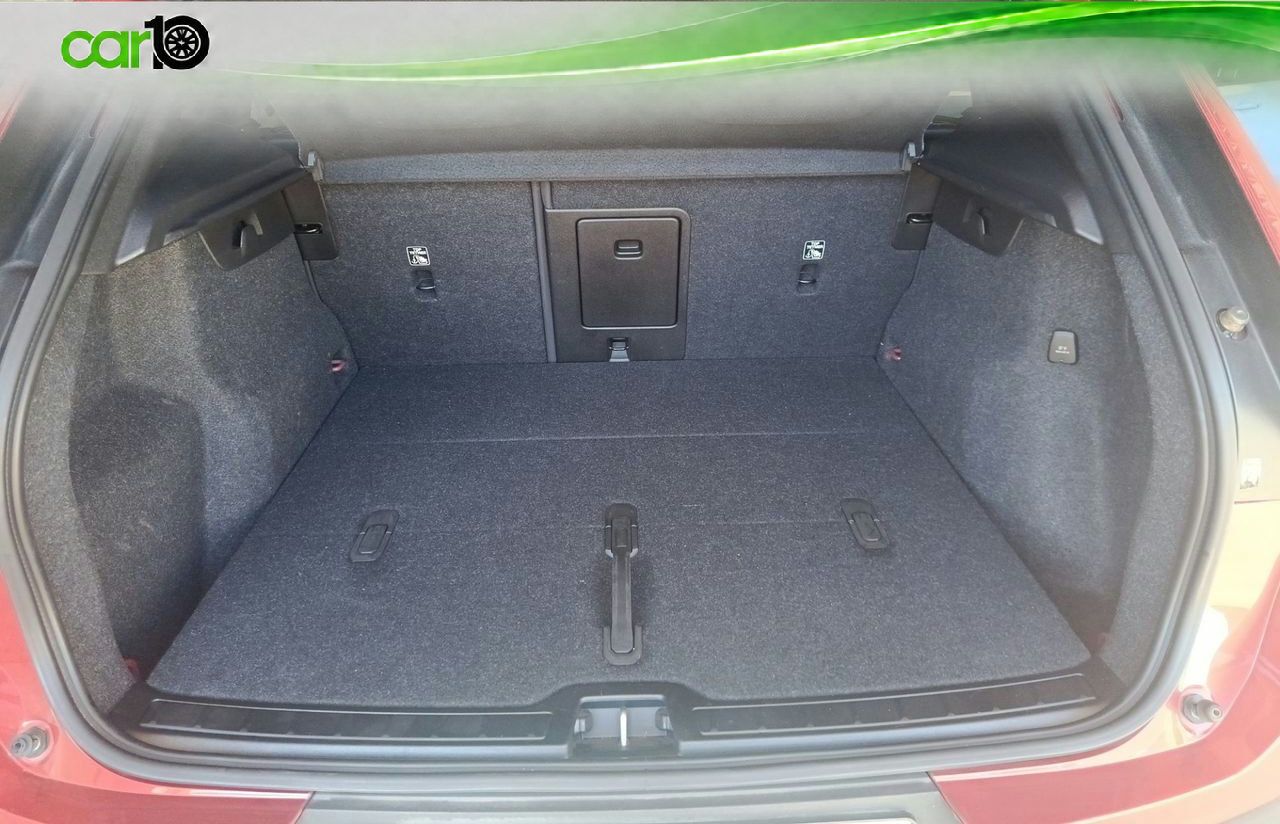 Volvo XC40 2.0 B3 G Core Auto  - Foto 18