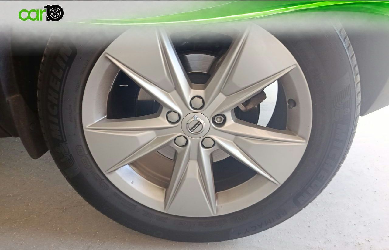 Volvo XC40 2.0 B3 G Core Auto  - Foto 21