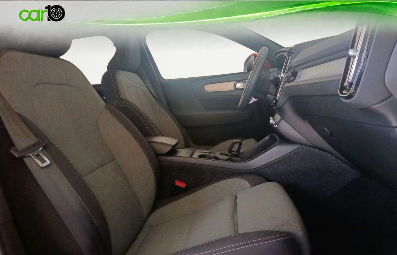 Volvo XC40 2.0 B3 G Core Auto  - Foto 9