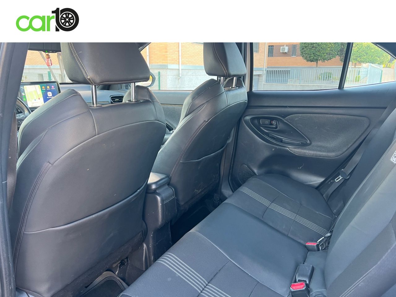 Toyota Yaris Cross 1.5 120H Adventure  - Foto 11