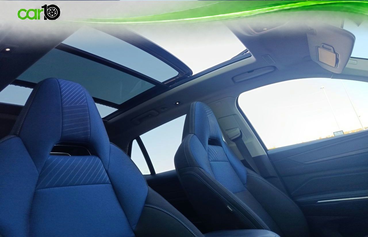 Lynk & Co 01 1.5 PHEV 3.3kW  - Foto 13