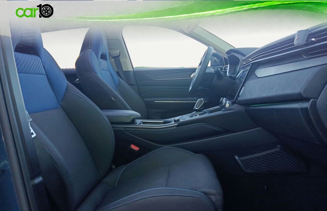 Lynk & Co 01 1.5 PHEV 3.3kW  - Foto 10