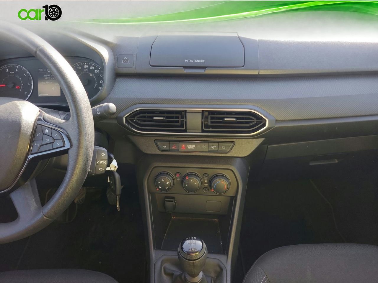 Dacia Sandero Essential 74kW (100CV) ECO-G  - Foto 8