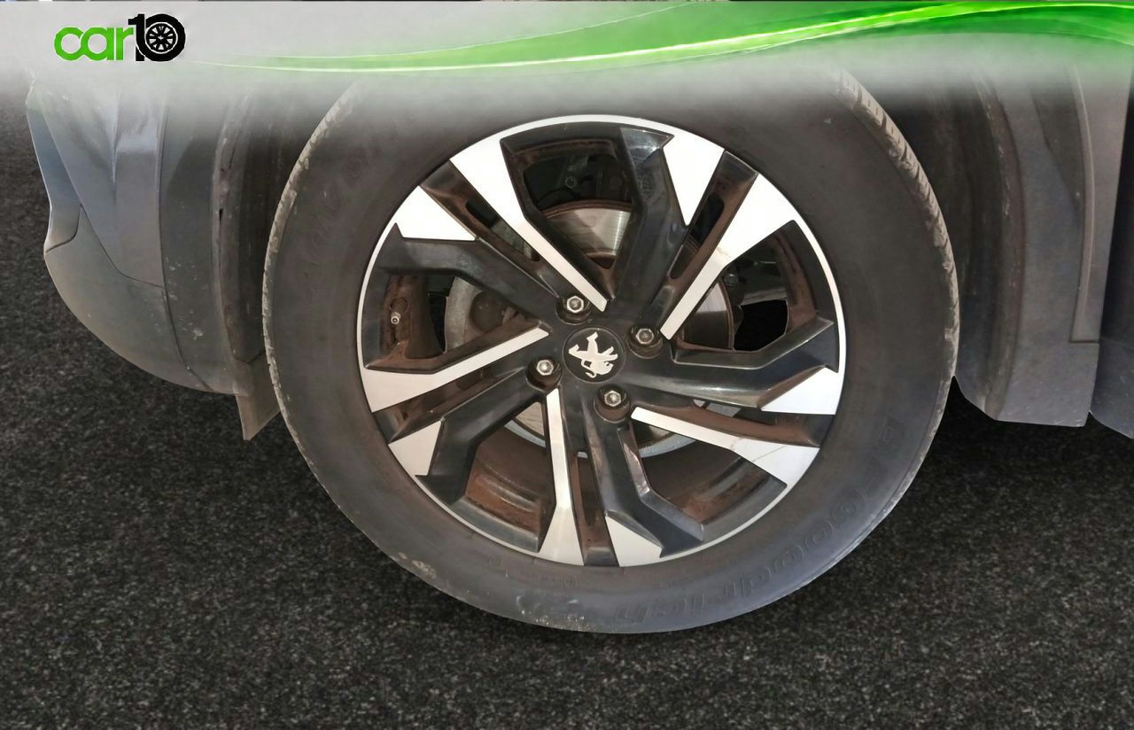 Peugeot 2008 Allure Pack Puretech 130 S&S EAT8  - Foto 22