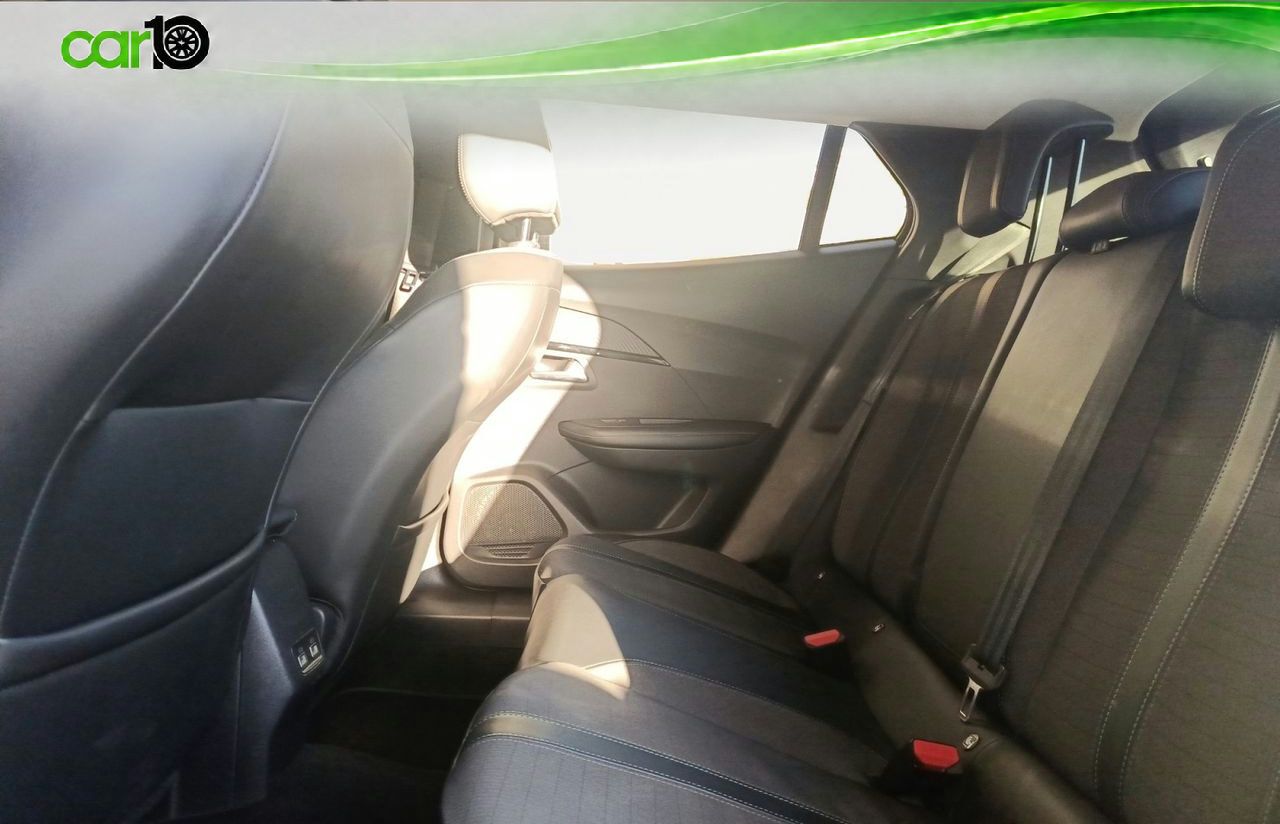 Peugeot 2008 Allure Pack Puretech 130 S&S EAT8  - Foto 13