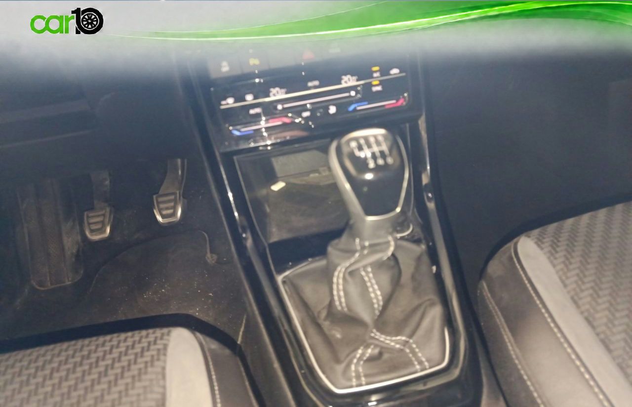 Volkswagen T-Cross R LINE  - Foto 19