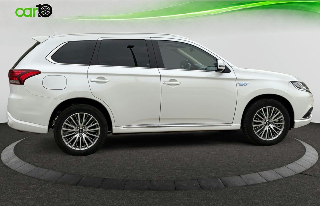 Mitsubishi Outlander 2.4 PHEV Motion Auto 4WD MY19.5  - Foto 7