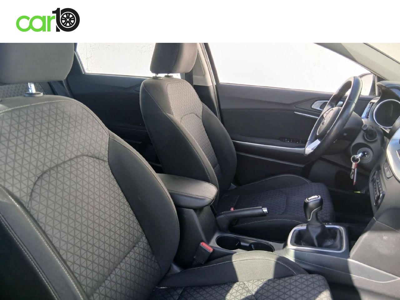 KIA CEED TOURER 1.6 MHEV iMT 100kW Drive  - Foto 6
