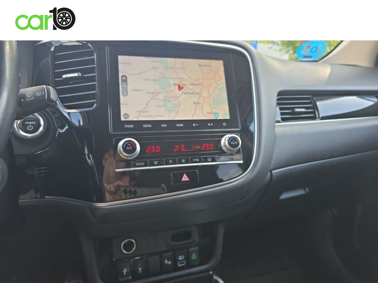 MITSUBISHI OUTLANDER 2.4 PHEV Kaiteki+ Auto 4WD  - Foto 18
