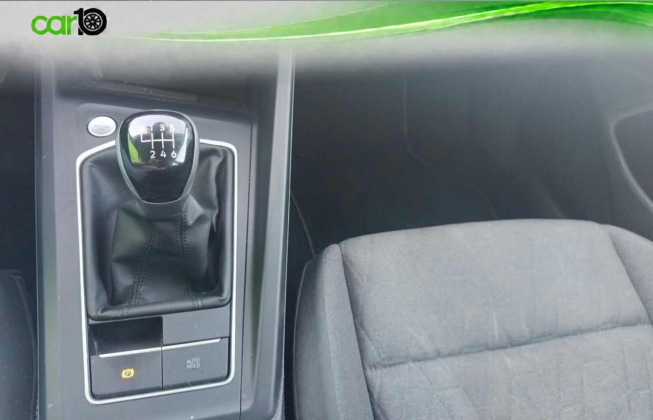 VOLKSWAGEN GOLF Life 2.0 TDI 85kW (115CV)  - Foto 17