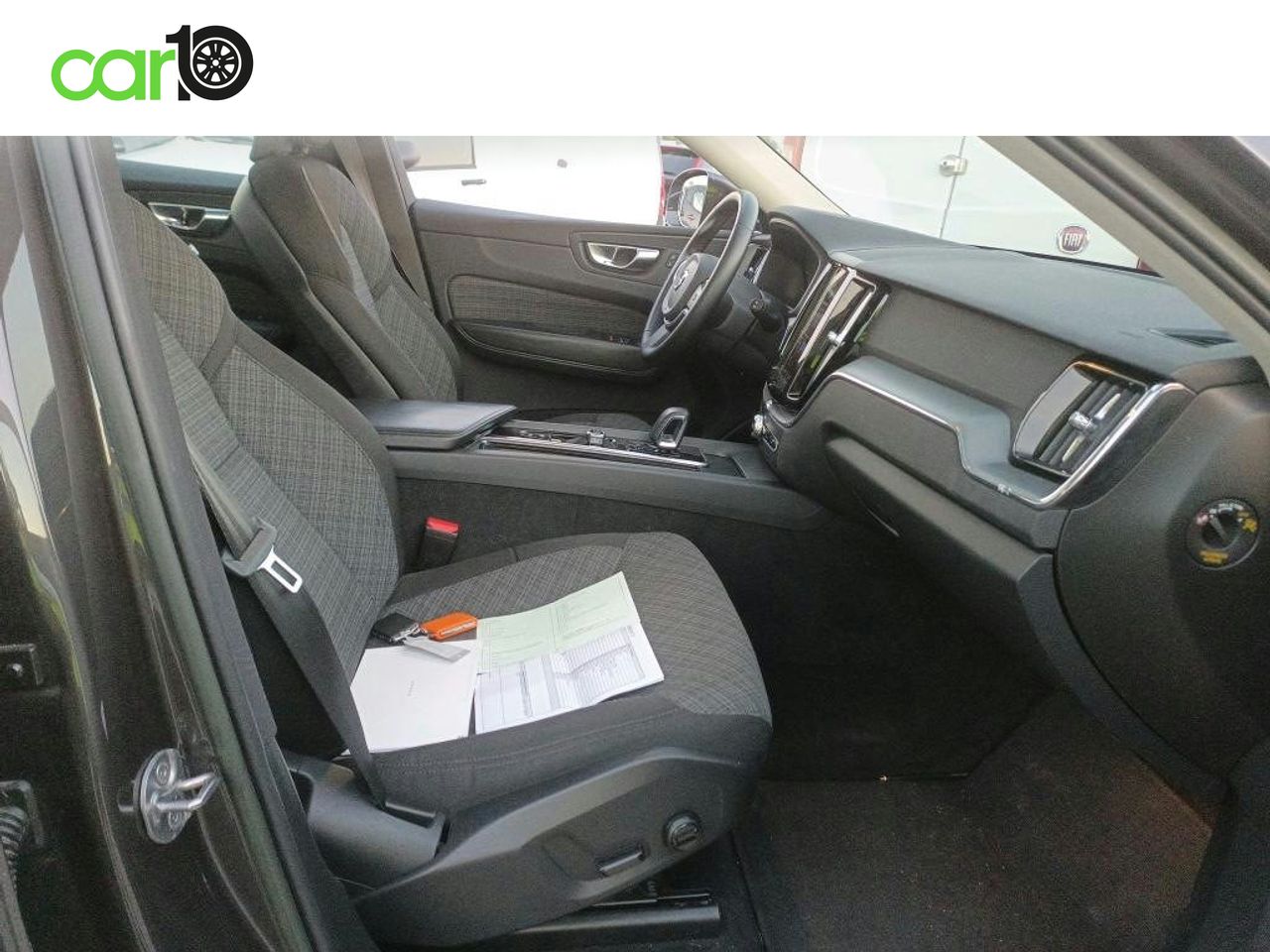Volvo XC60 2.0 T6 AWD Recharge Core Auto  - Foto 7
