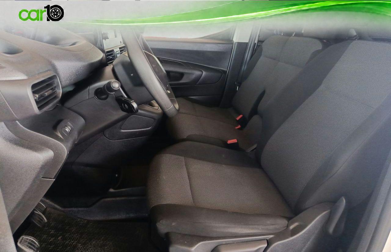Peugeot Partner PRO STANDARD 8  - Foto 12