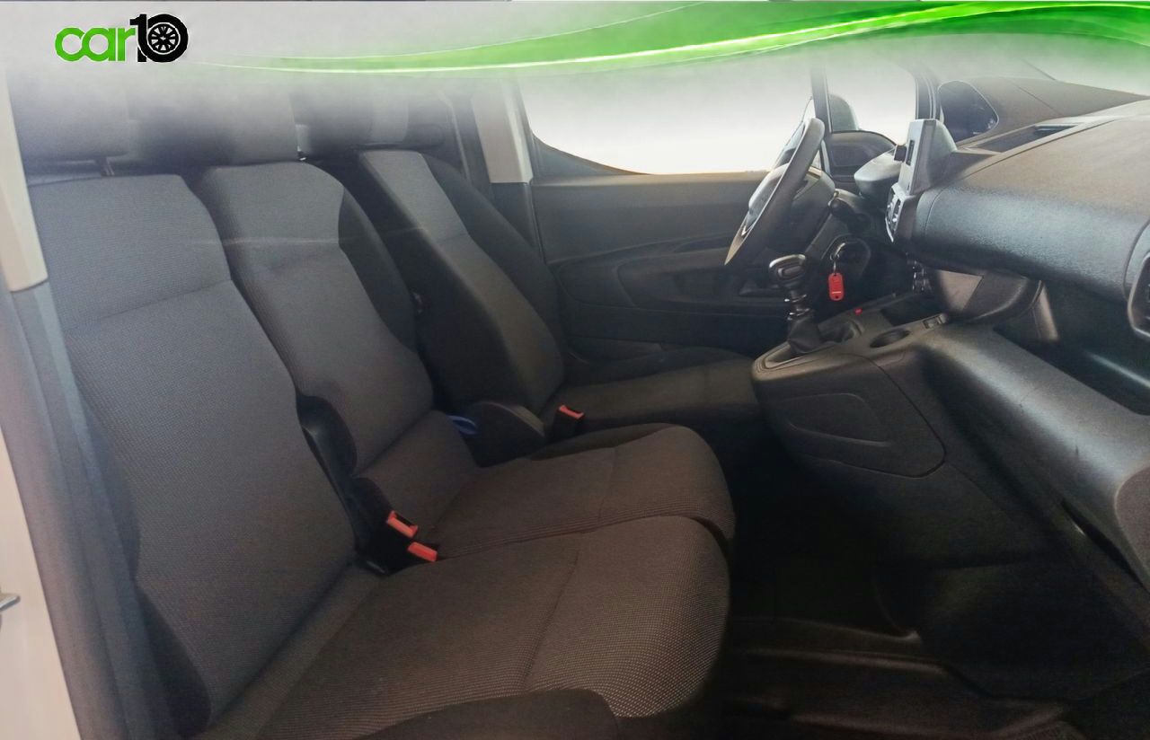 Peugeot Partner PRO STANDARD 8  - Foto 11