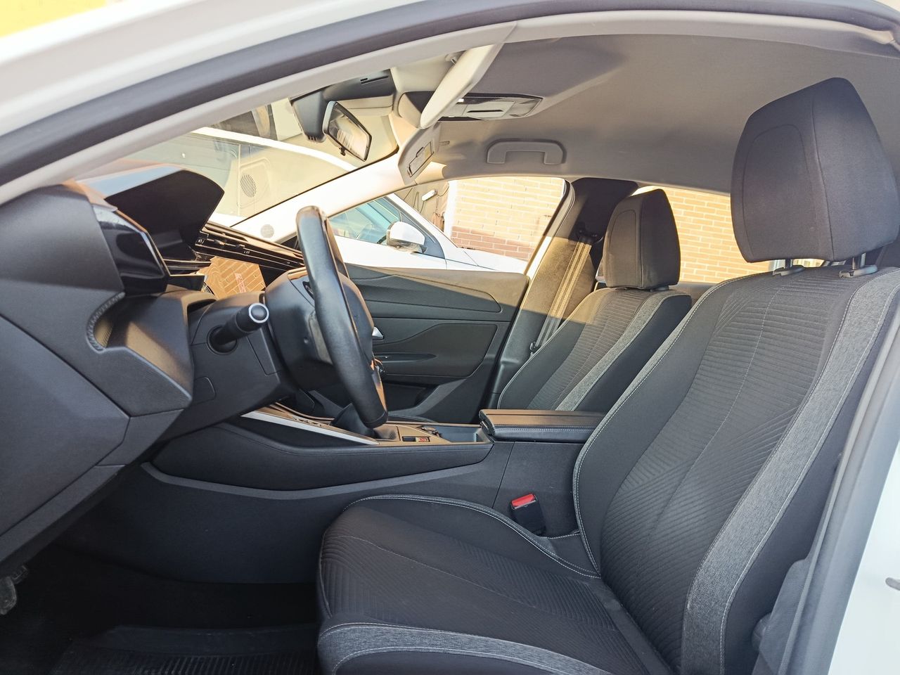 Peugeot 308 5P Active Pack BlueHDi 130 S&S MAN  - Foto 8