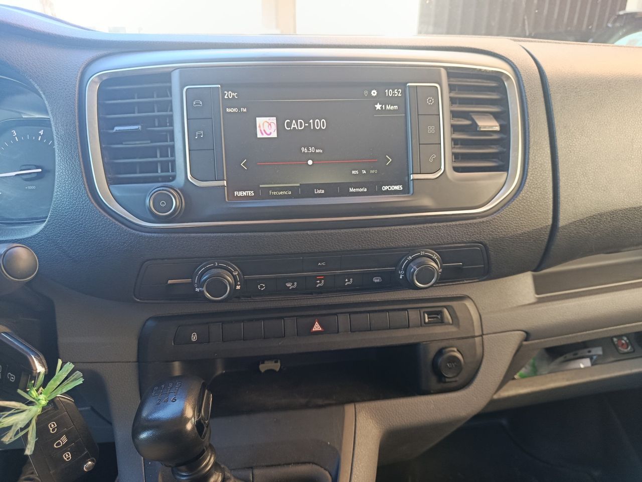 Opel Vivaro DOBLE CABINA L .S  - Foto 15