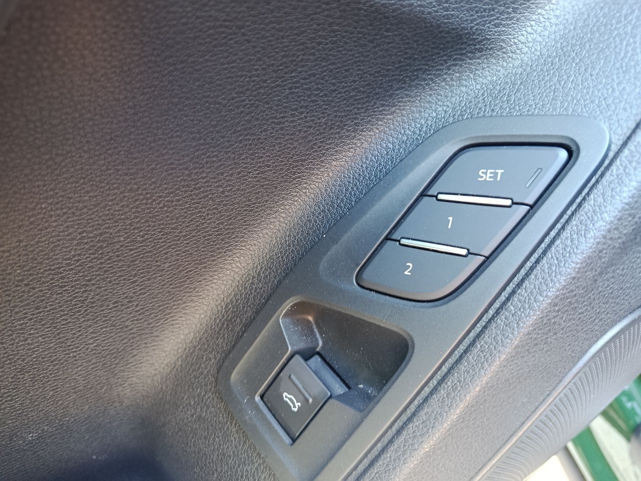 Audi Q3 RS 2.5 TFSI quattro  - Foto 16