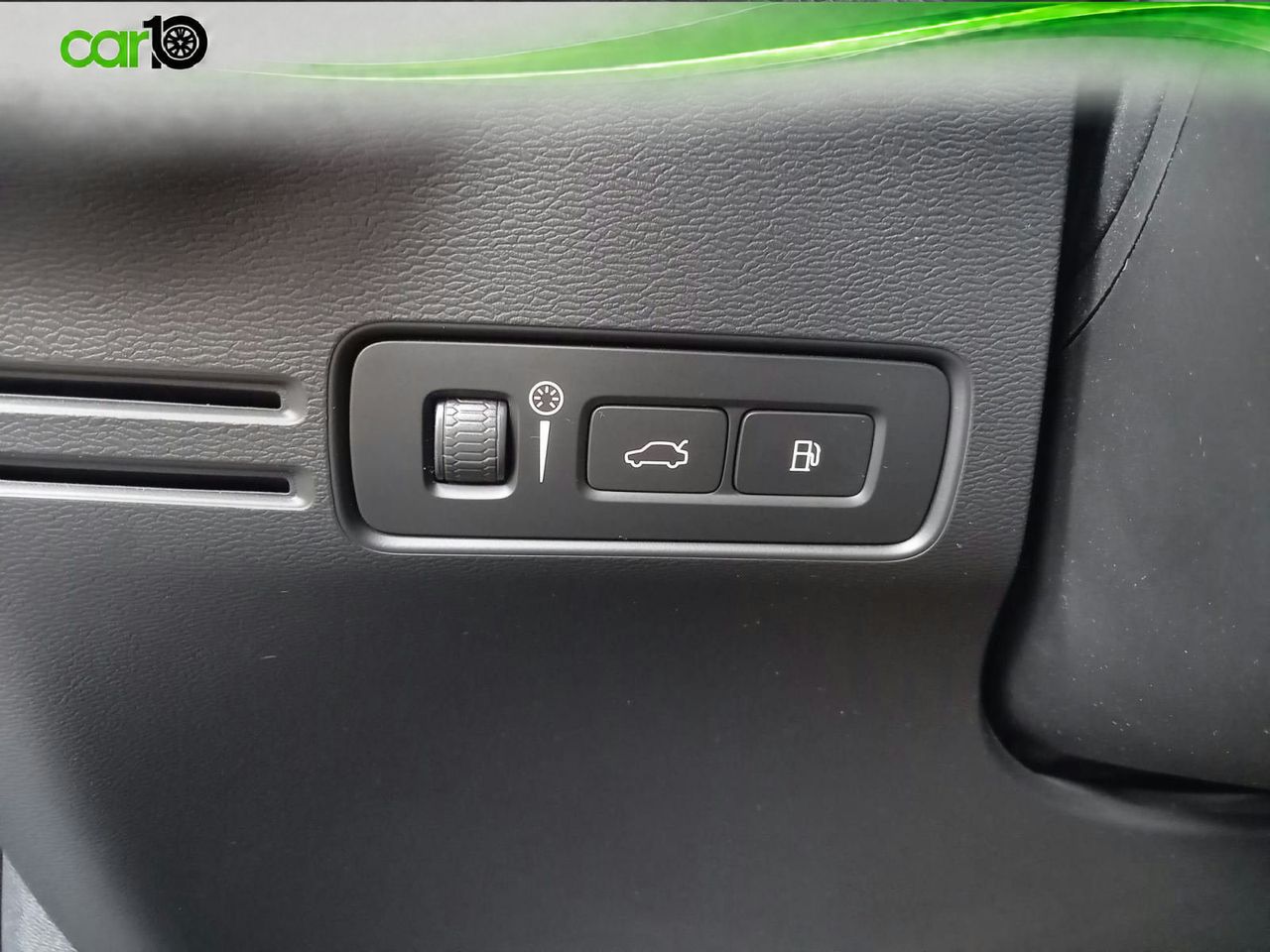 Volvo XC40 1.5 T4 Recharge PHEV Essential Auto  - Foto 29