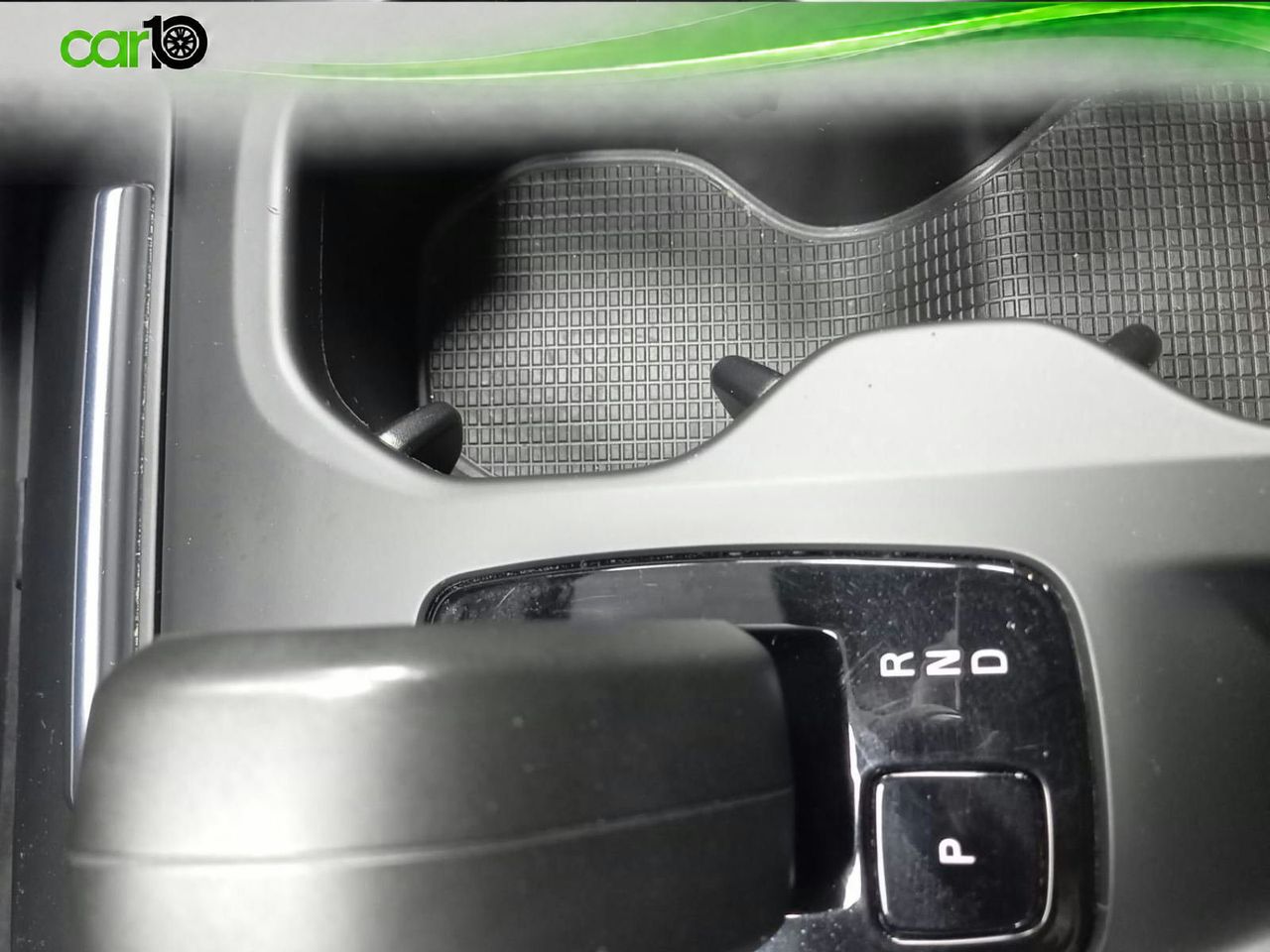 Volvo XC40 1.5 T4 Recharge PHEV Essential Auto  - Foto 17