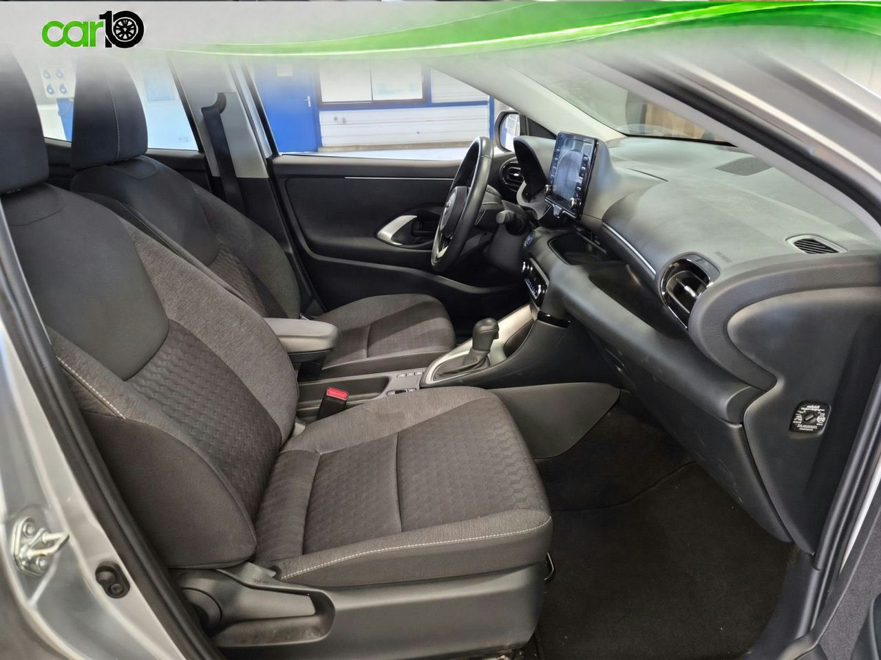 Toyota Yaris HYBRID 116 CV Dynamic Business 5p  - Foto 8