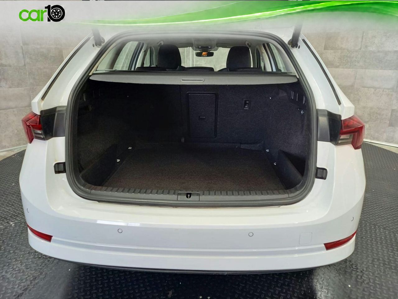 Skoda Octavia Combi 1.0 TSI 81kW(110CV) DSG mHEV Ambi.  - Foto 42