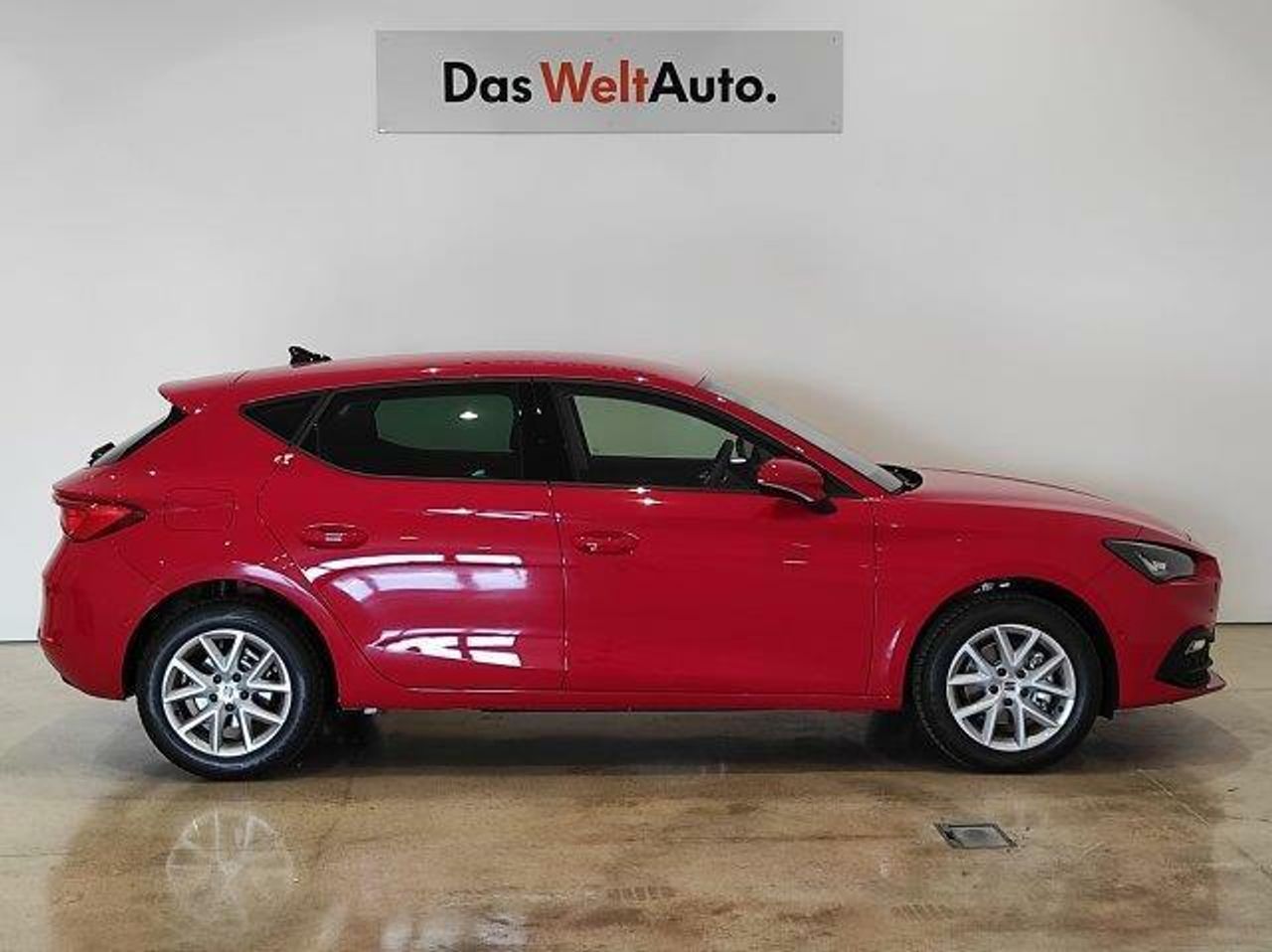 seat leon 2023 / foto grande (2)