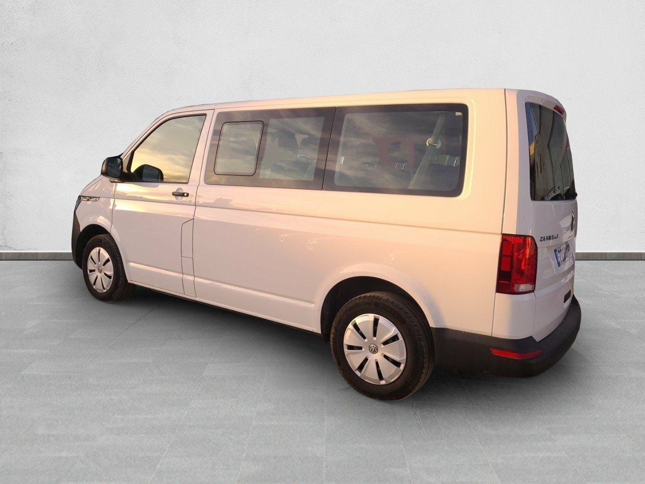 volkswagen caravelle 2024 / foto grande (2)