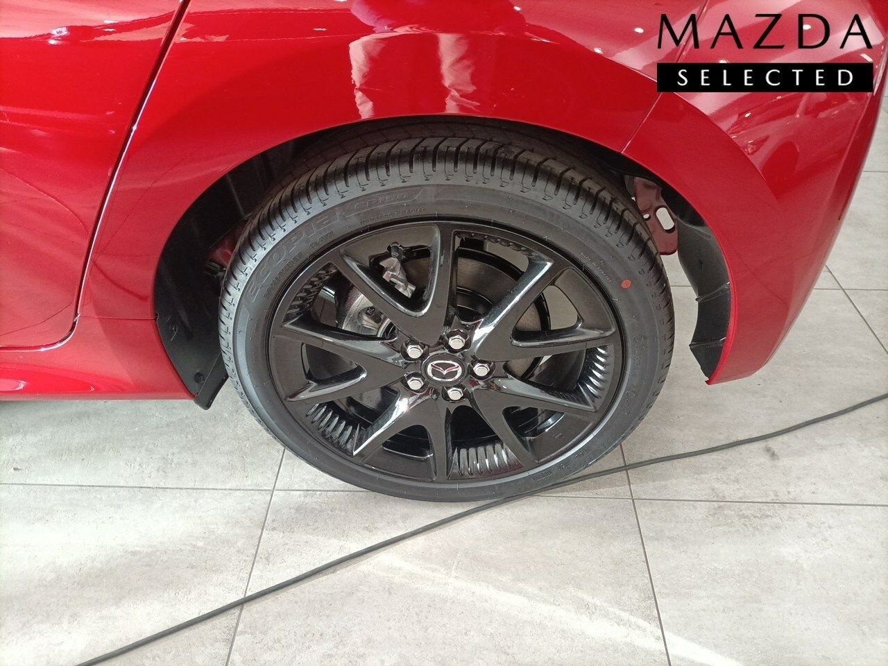 mazda 2 2024 / foto grande (3)