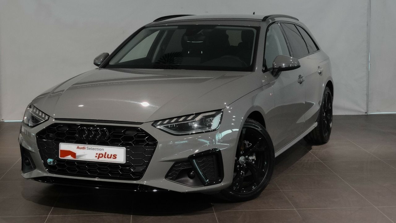 Foto audi a4 2021 /