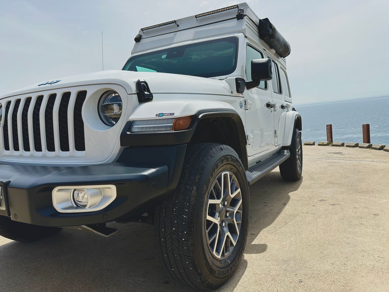 Personaje  de segunda mano en Girona - jeep wrangler 2023 /