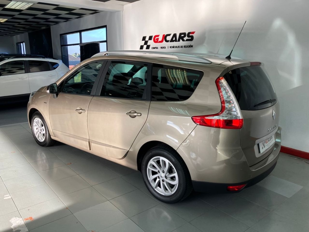 renault grand scénic 2014 / foto grande (3)