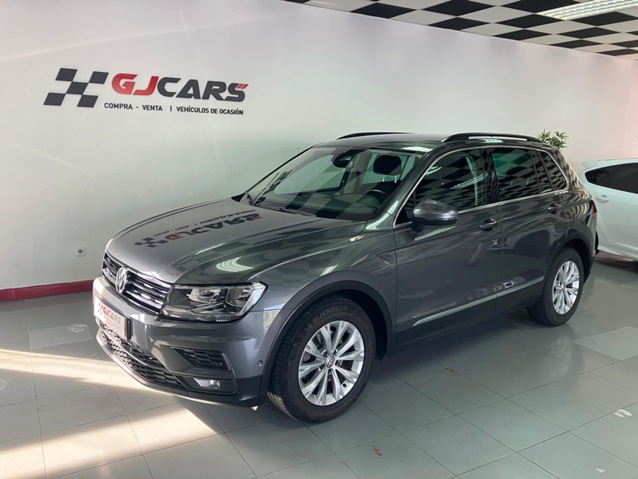 Foto volkswagen tiguan 2018 /