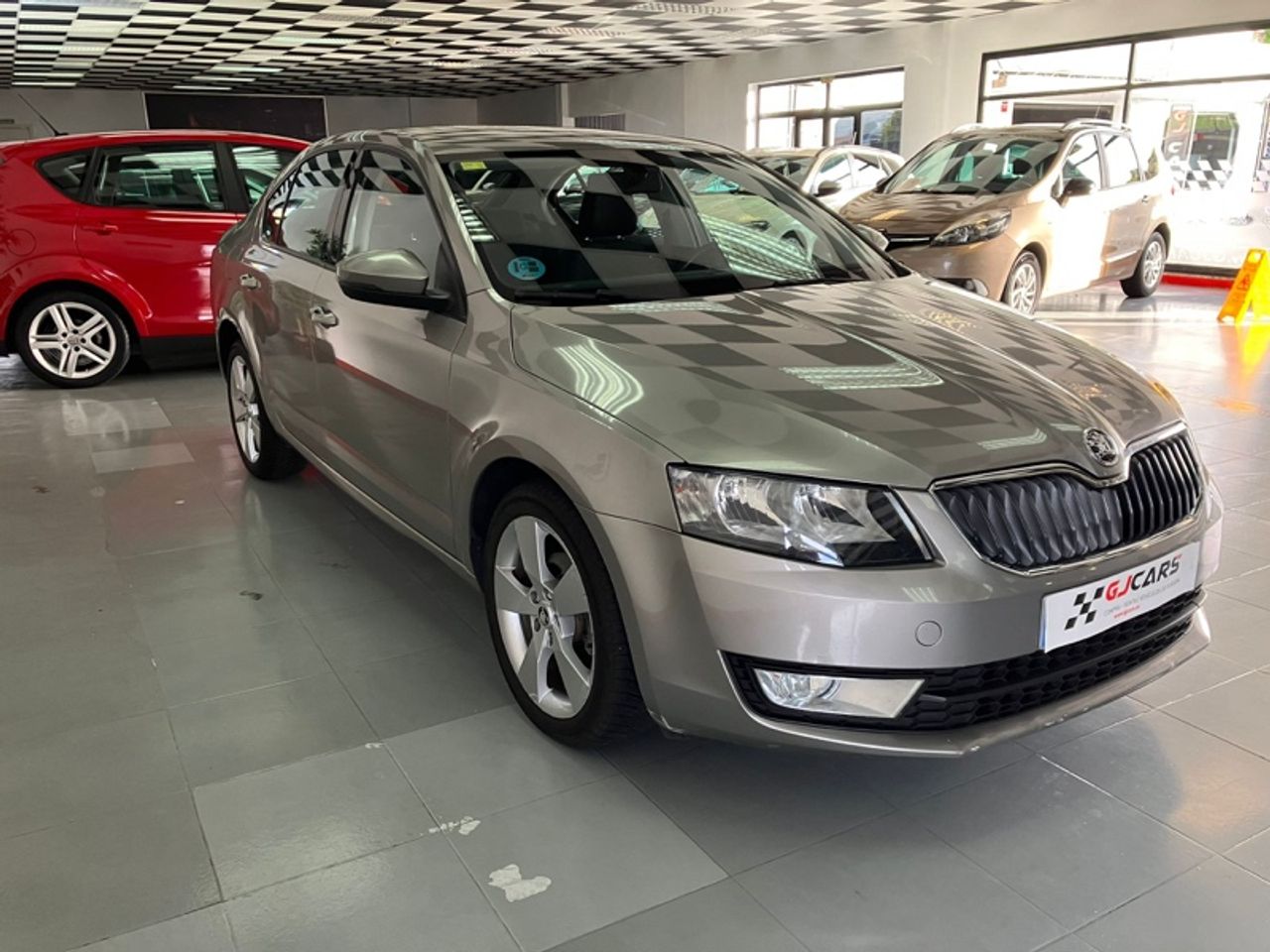 skoda octavia 2016 / foto grande (2)