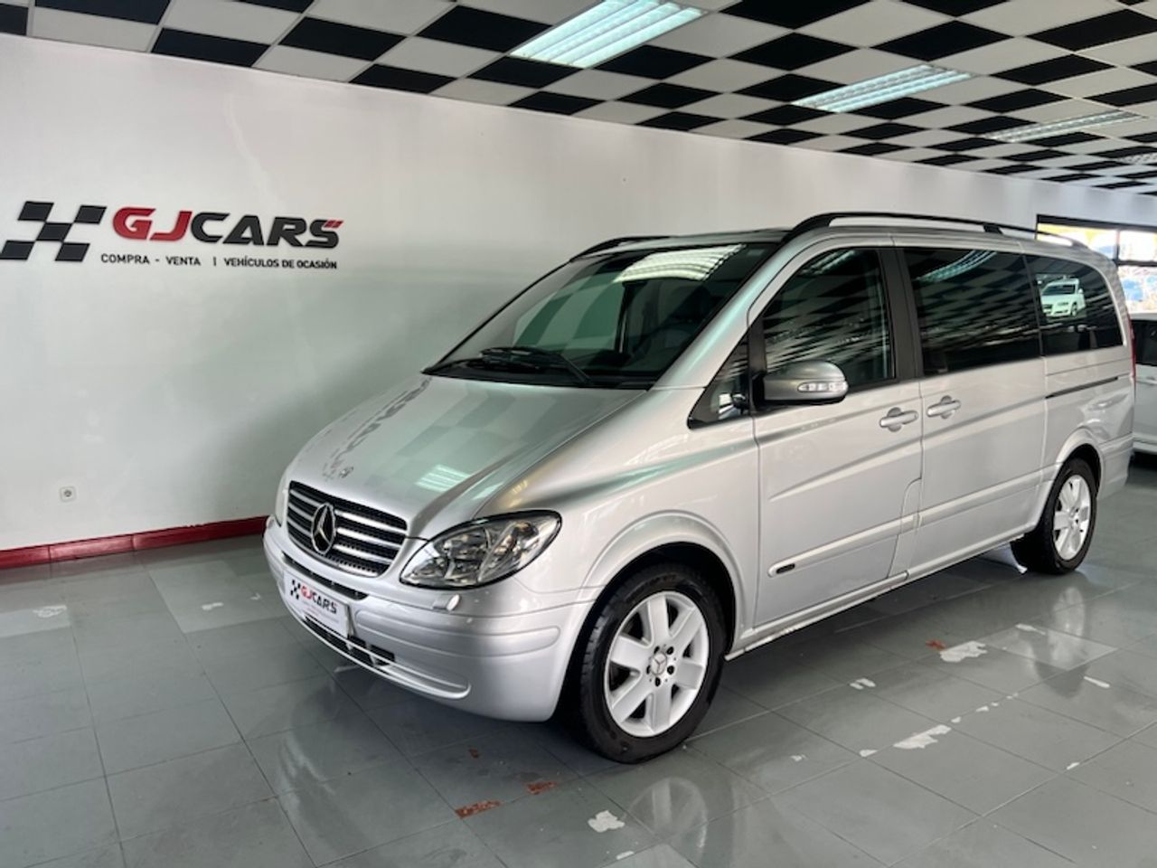 Foto mercedes viano 2004 /
