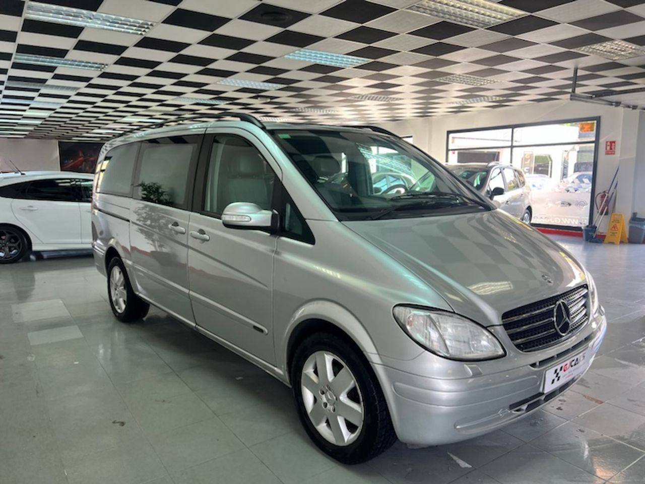mercedes viano 2004 / foto grande (2)