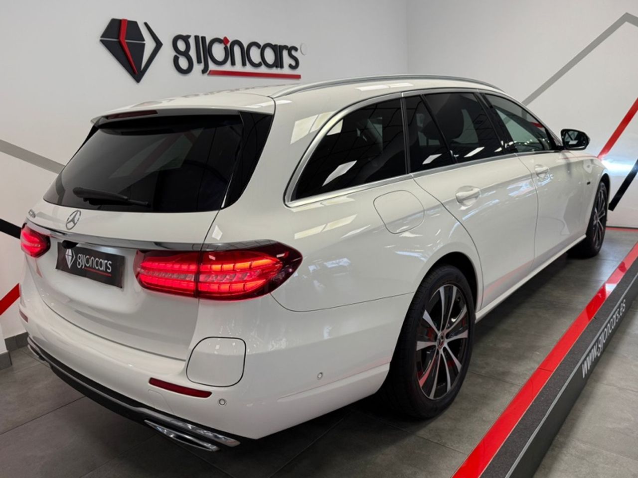 mercedes clase e 2020 / foto grande (2)