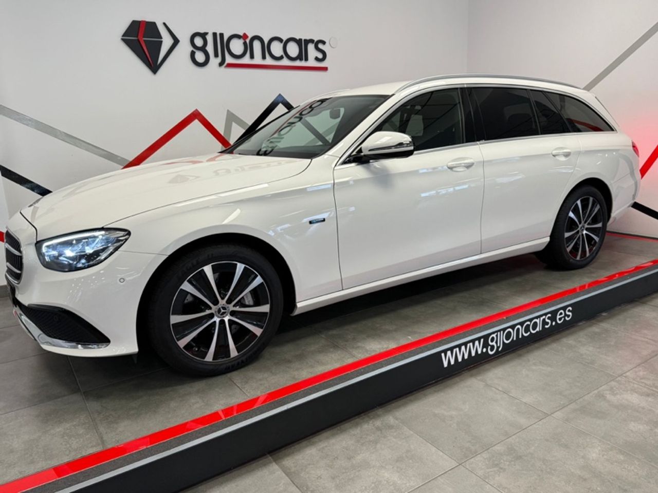 mercedes clase e 2020 / foto grande (3)