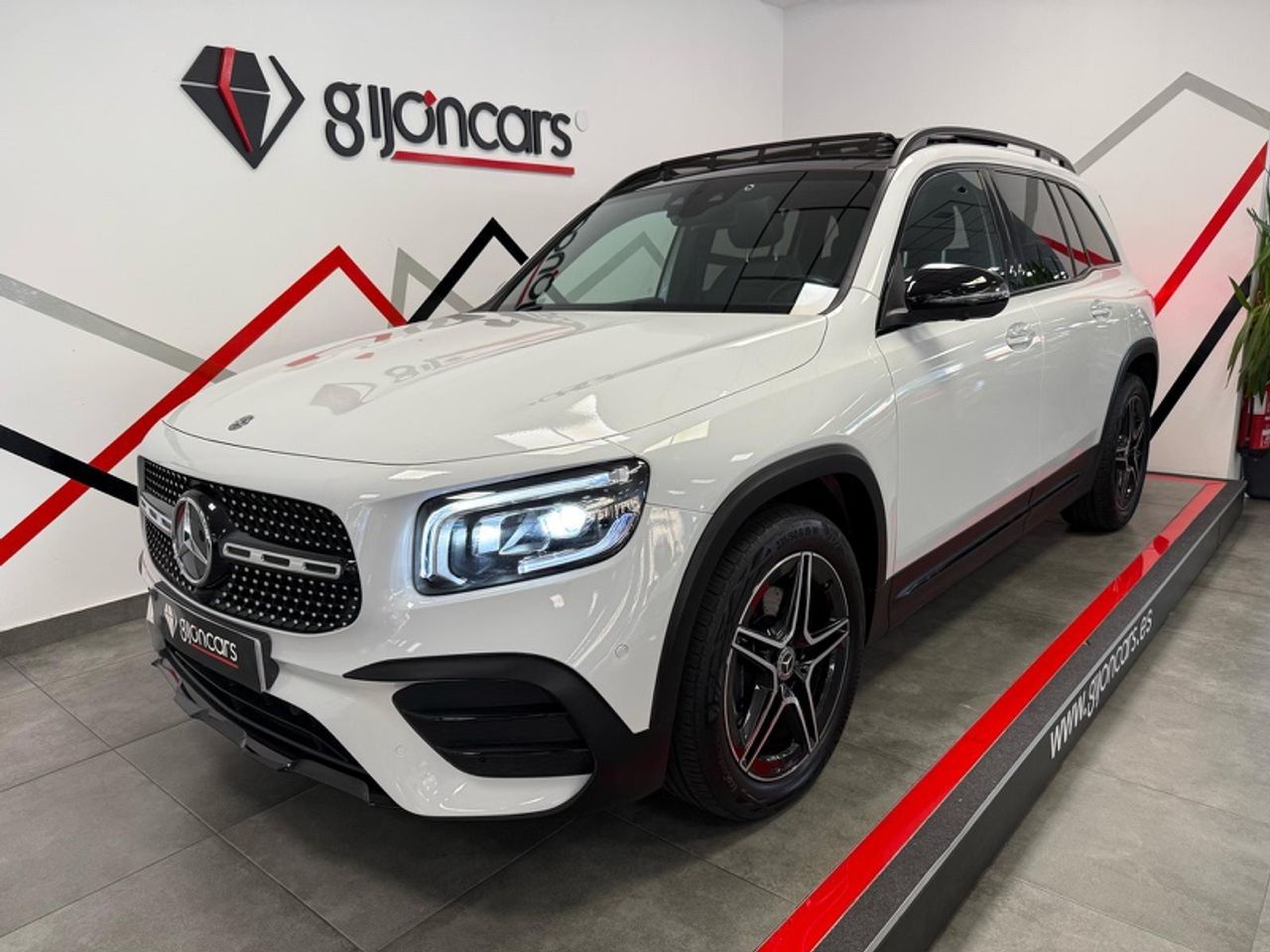 mercedes glb 2020 / foto grande (3)