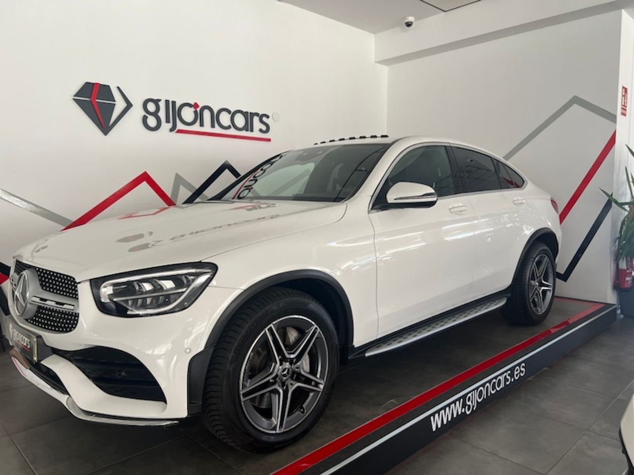 Foto mercedes glc 2020 /