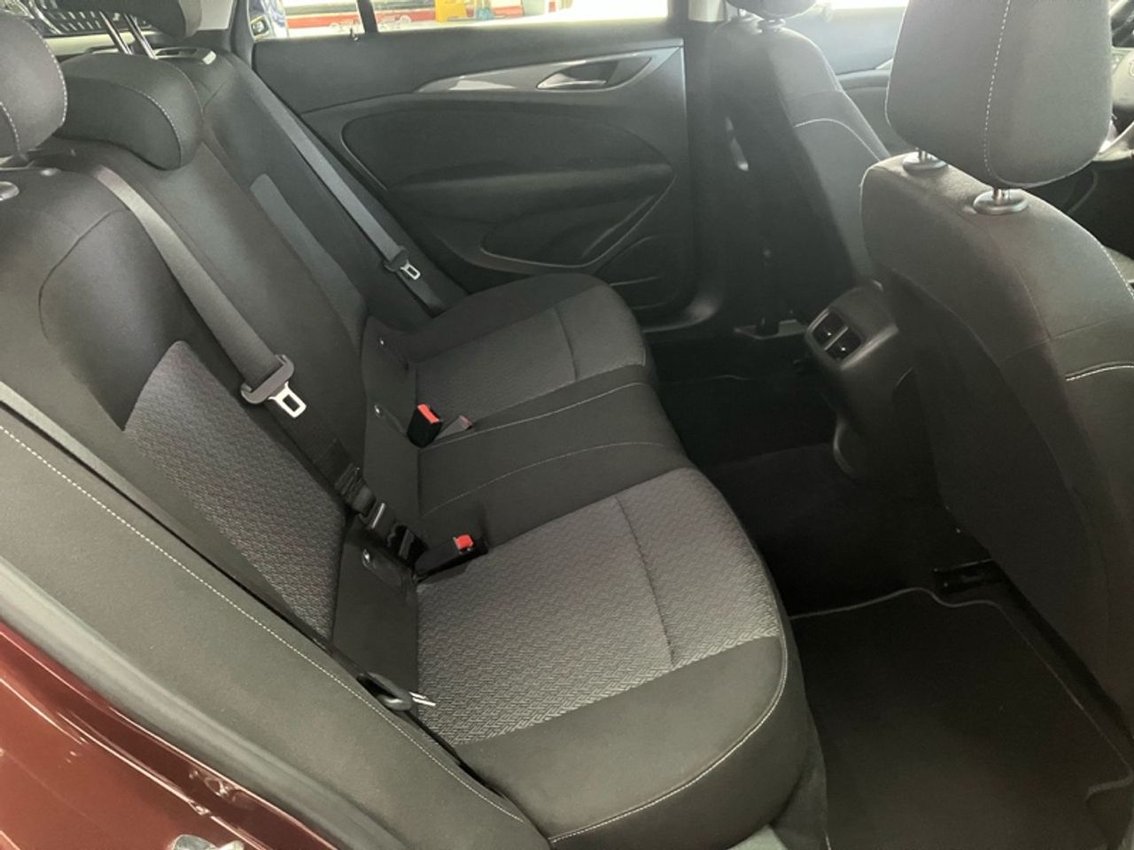 Opel Insignia ST 1.6 CDTi 100kW Turbo D Selective WLTP - foto 13