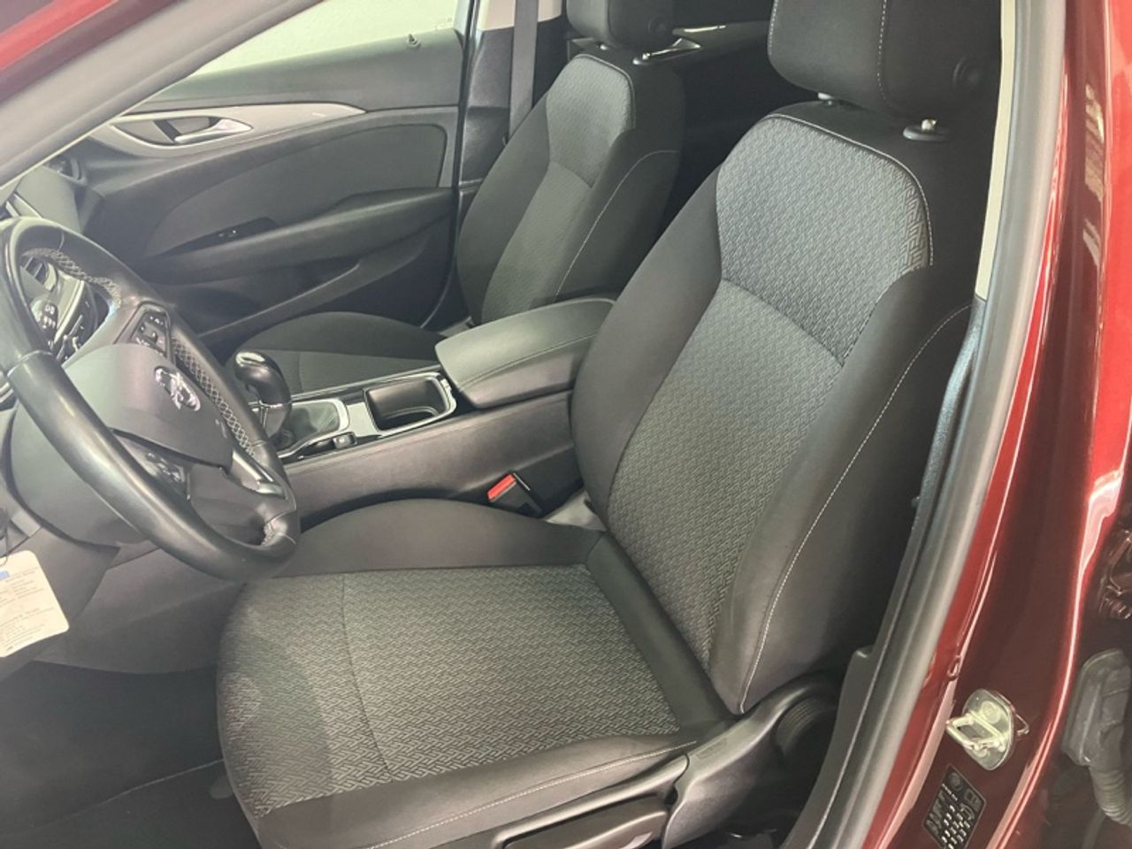 Opel Insignia ST 1.6 CDTi 100kW Turbo D Selective WLTP - foto 9